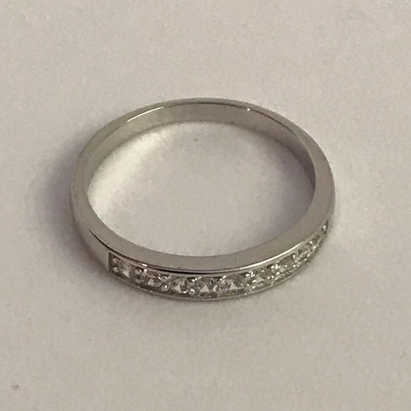 ✨💍Eternity Silver Ring💍✨ - Picture 6 of 6